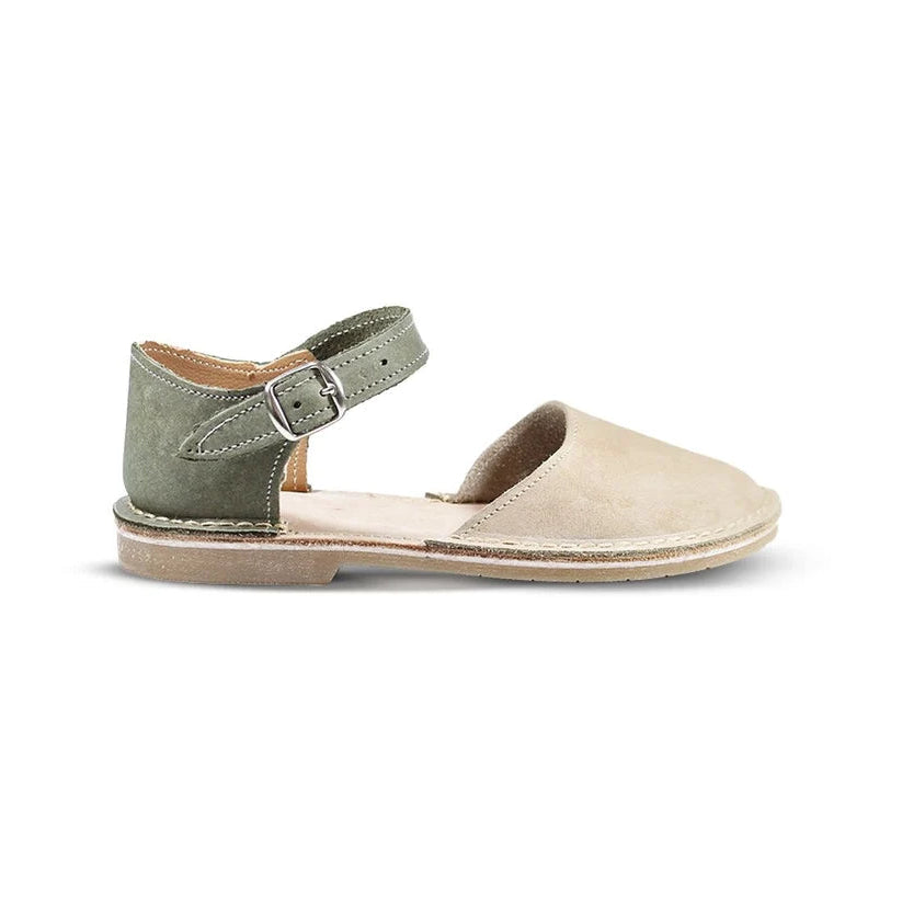 AMBER SANDALS
